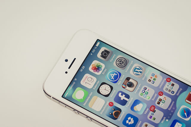 Iphone 5 view white